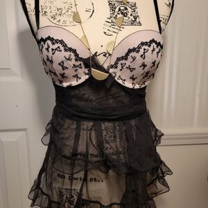 Victoria's Secret Pink and Black Embroidered Bra
